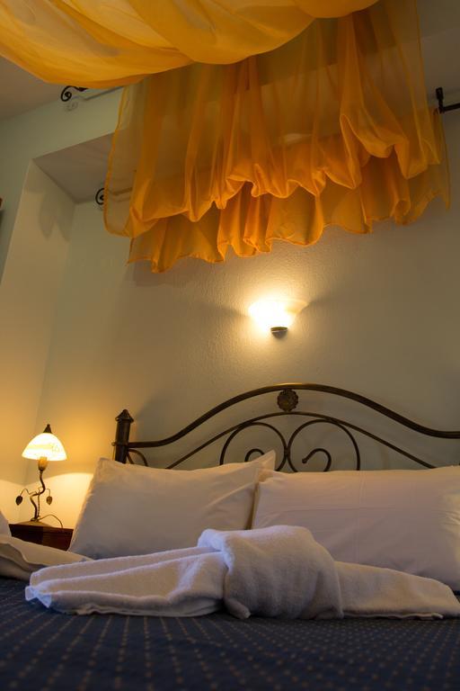 Hotel Ismini Ammouliani Cameră foto
