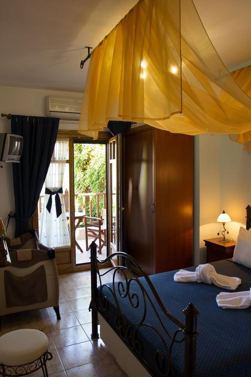 Hotel Ismini Ammouliani Cameră foto