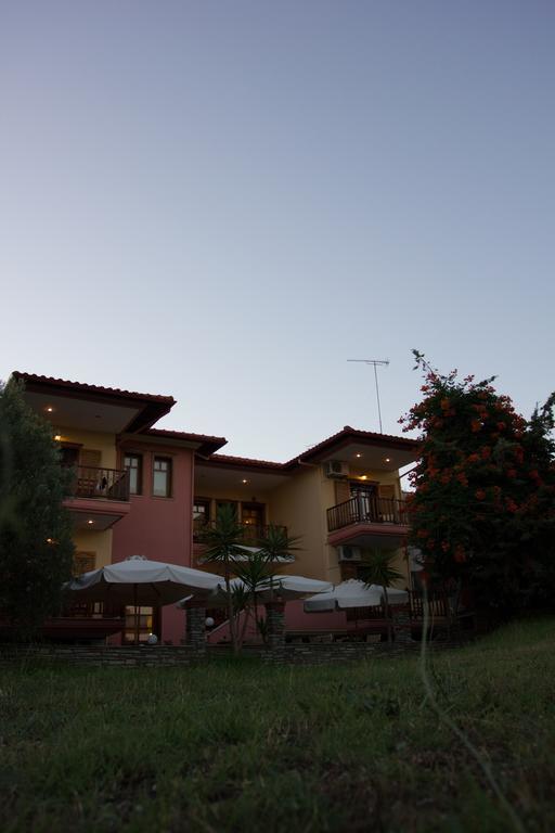 Hotel Ismini Ammouliani Exterior foto